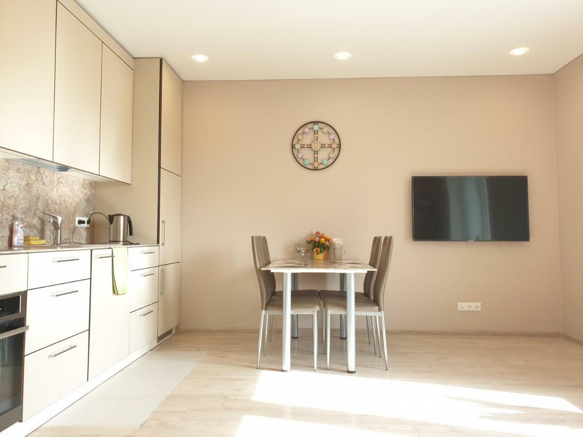 Garden Studio By The Lake With Air-Con And Infrasauna Ντρουσκινινκάι Εξωτερικό φωτογραφία